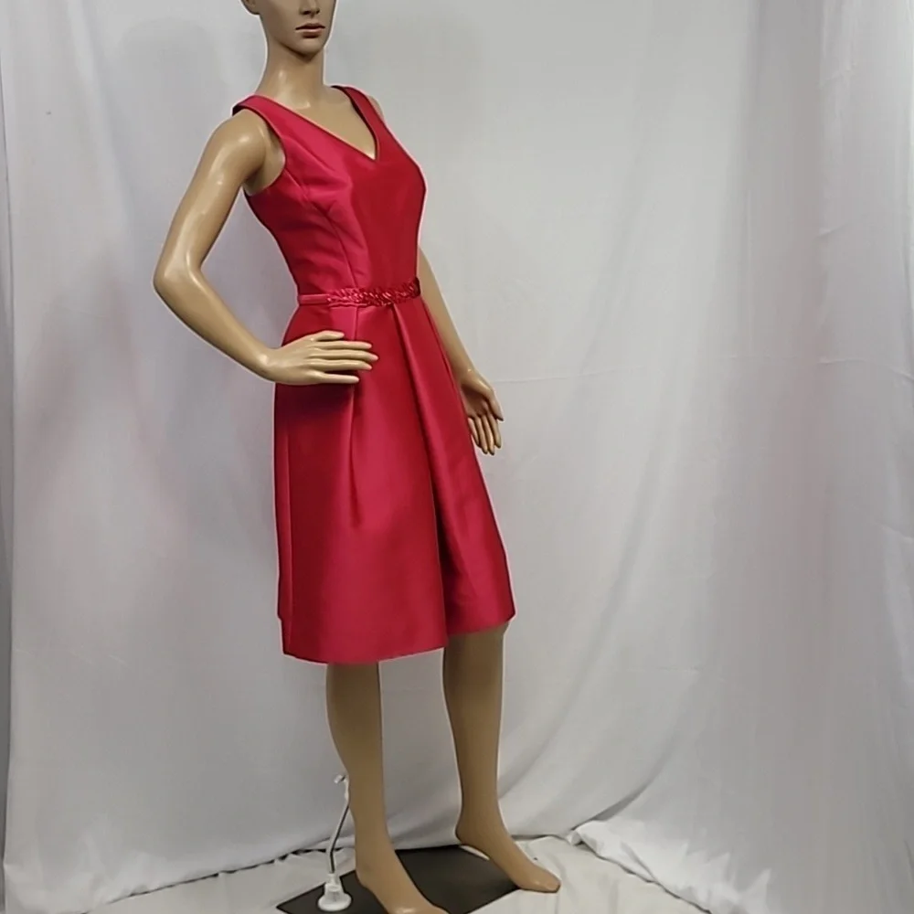 Teri Jon Fuschia Sleeveless V Neck Dress